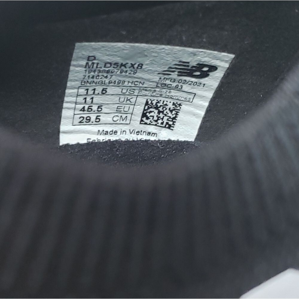 New Balance Racing Shoes - Picture 5 of 8